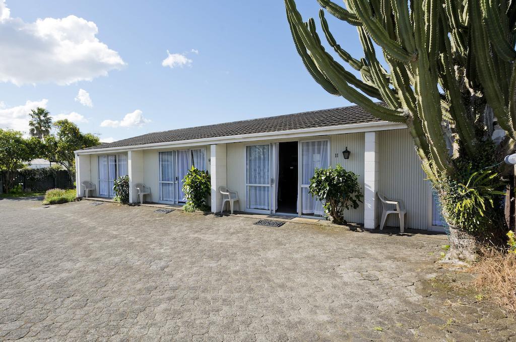 Garden Court Motel Tauranga Exterior photo