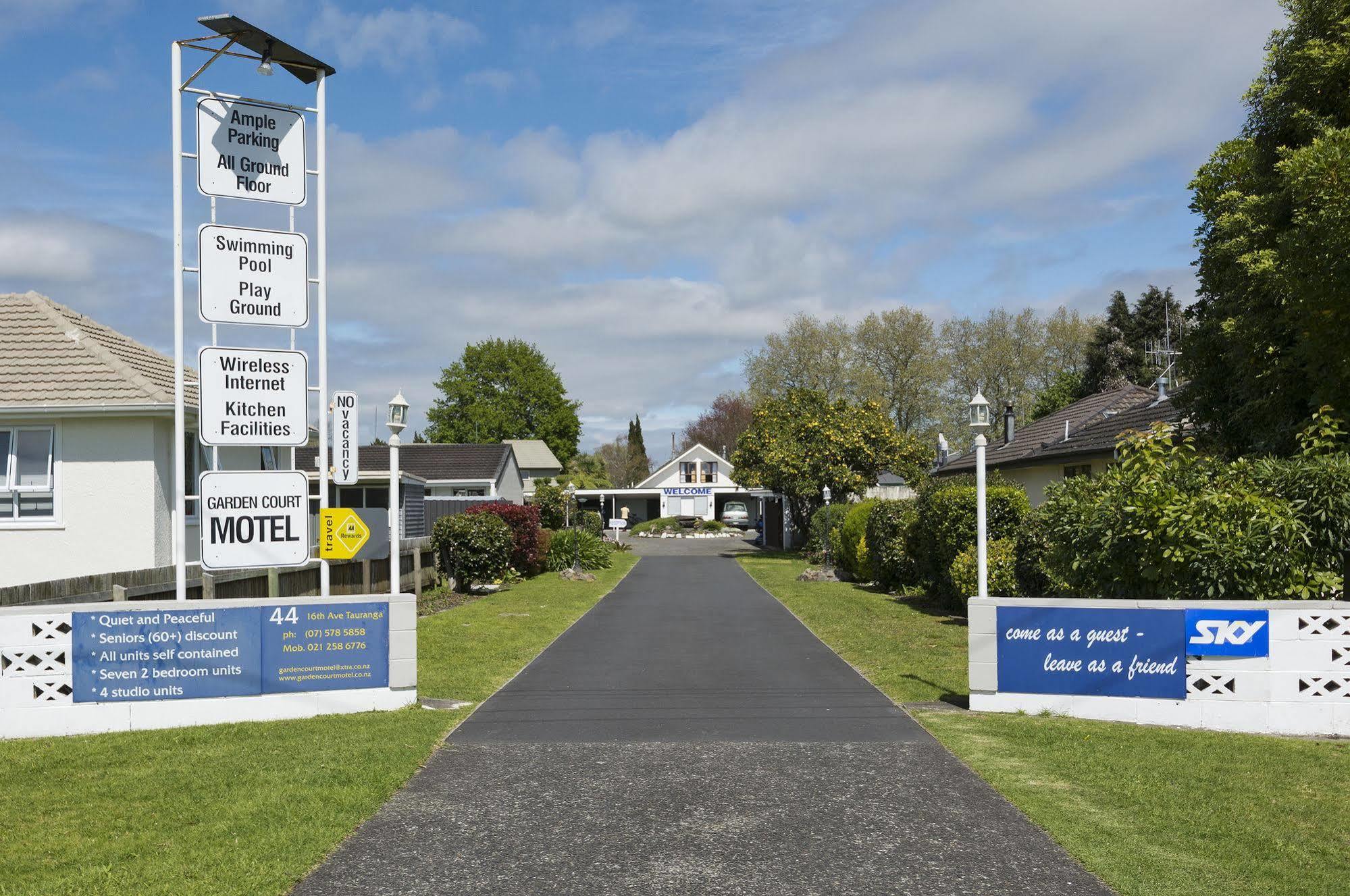 Garden Court Motel Tauranga Exterior photo