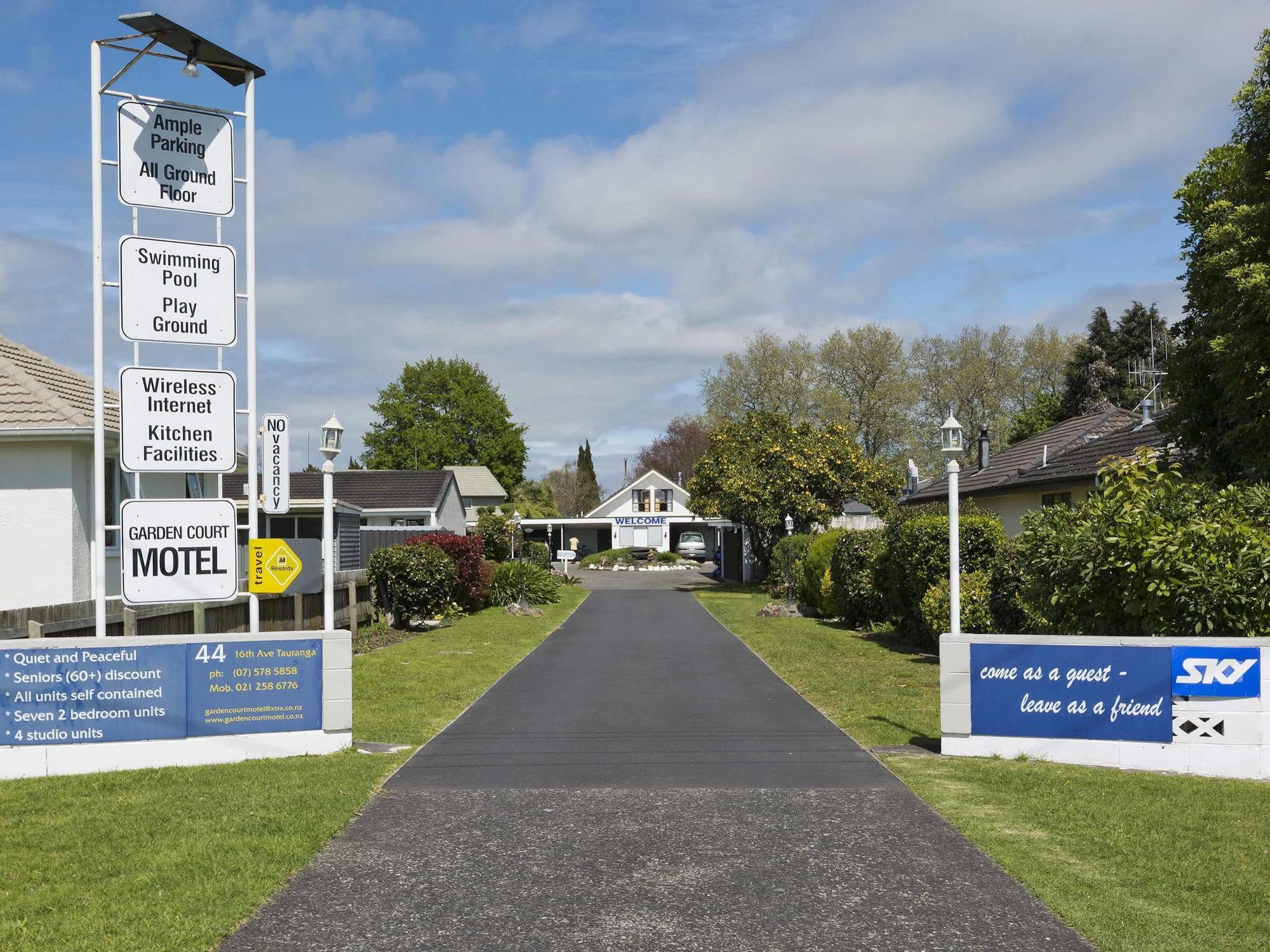 Garden Court Motel Tauranga Exterior photo